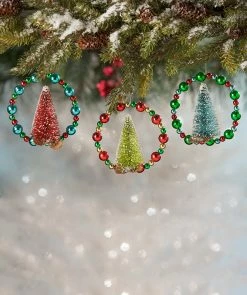 Bethany Lowe Beaded Wreath With Tree Ornaments
