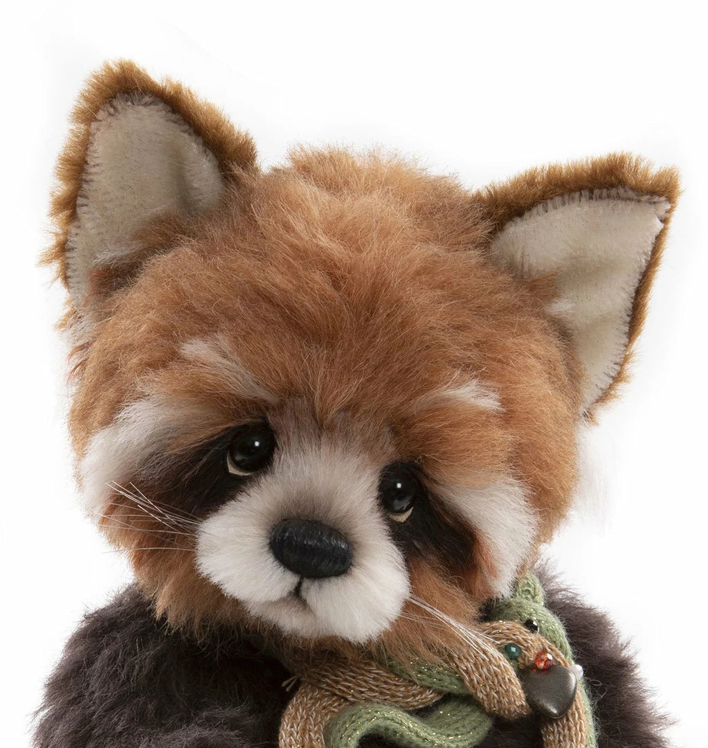 New! Charlie Bears Apple Pip 3 New! Charlie Bears Apple Pip