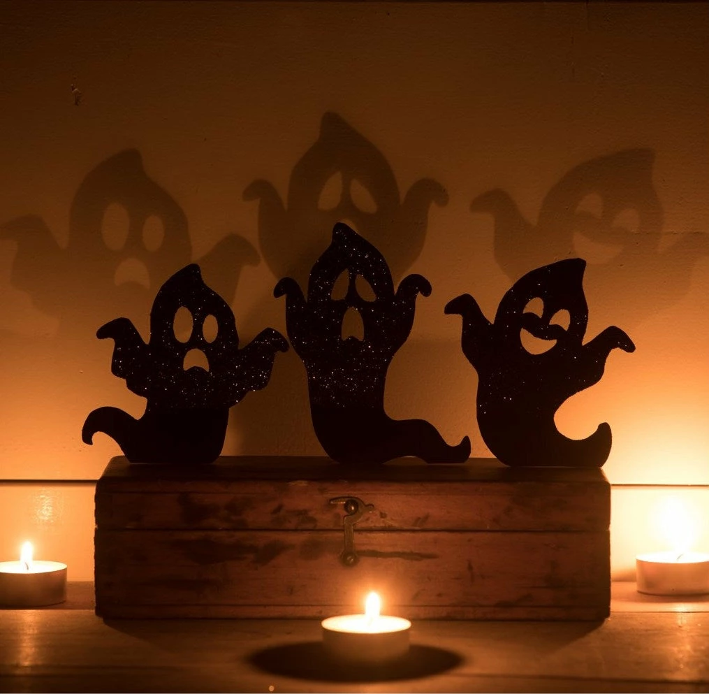 Bethany Lowe Ghoulish Ghost Silhouettes With Black Glitter 3 Bethany Lowe Ghoulish Ghost Silhouettes With Black Glitter