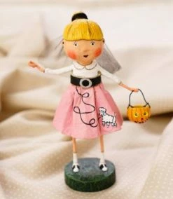 The Holiday Barn Nifty Nelda - Lori Mitchell