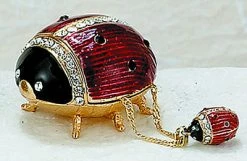 TheHolidayBarn.com Lucky Ladybug Trinket Box With Necklace