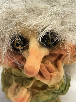 TheHolidayBarn.com Lucky Troll With Four Leaf Clover New!