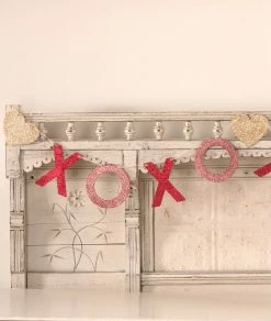 Bethany Lowe XOXO Valentine Garland